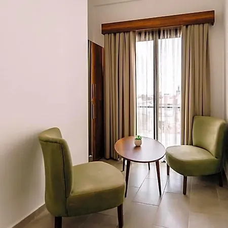Hotel Cezar's Airport Trachoni (Nicosia)