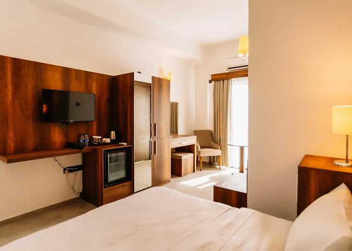 Cezar's Airport 3* Nicosie