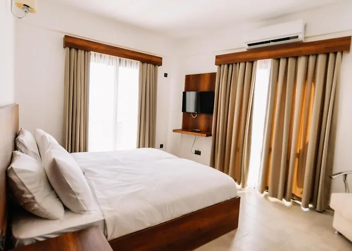 Cezar's Airport 3* Nikozja