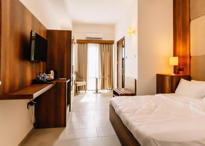 Cezar's Airport 3* Lefkoşa